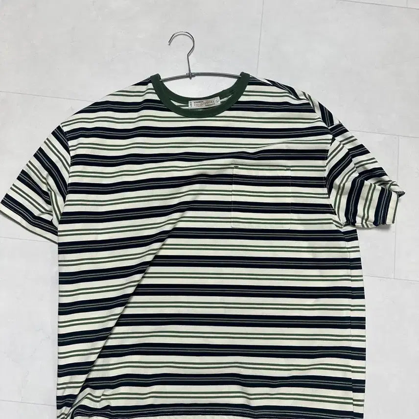 [BUNJANG] Prisoner x HOSOO Collaboration Multi Stripe Short Sleeve T-Shirt Green / 프리즘웍스 호수 콜라보 aoaa 멀티 스트라이프 반팔티 그린 팝니다
