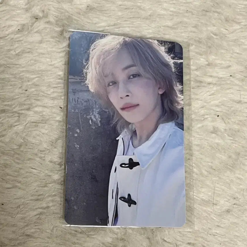 [BUNJANG] SEVENTEEN Jeonghan Lucky Draw POB Photocard / 정한 세븐틴 교보문고 럭드 미공포 포카 seventeen