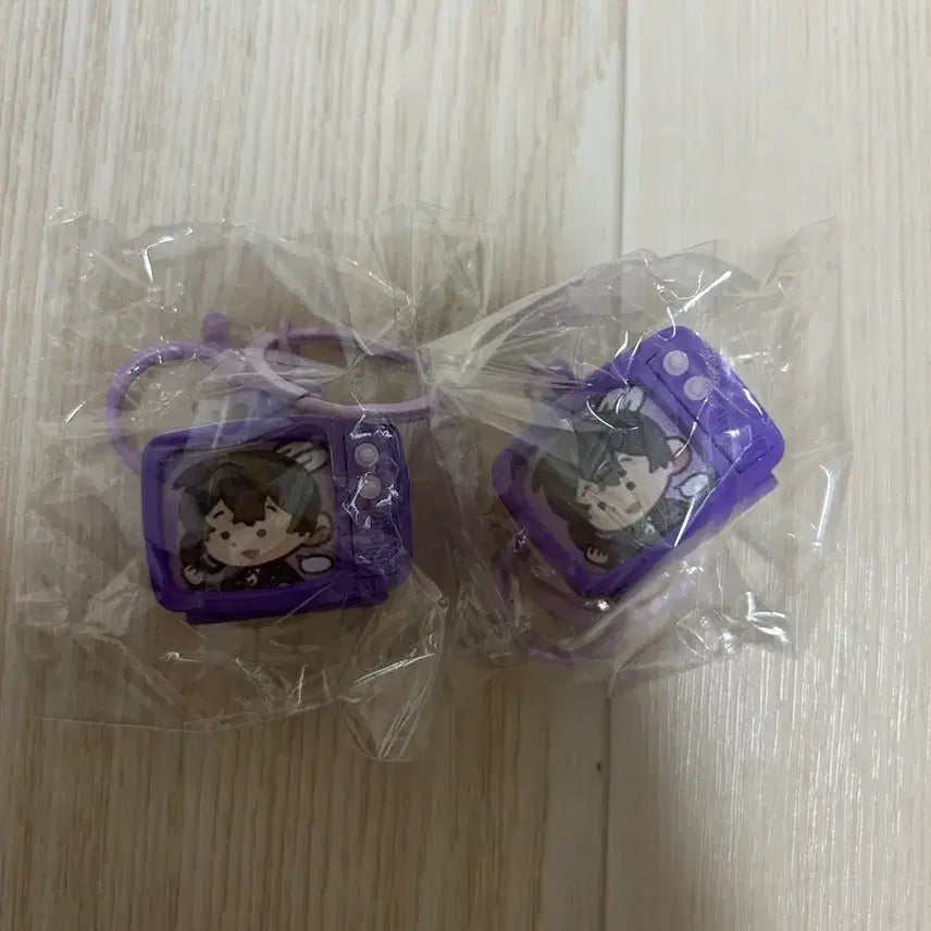 [BUNJANG] Sleepground Retro TV Keyring - Suhyun / 잠뜰 레트로 티비 키링 수현