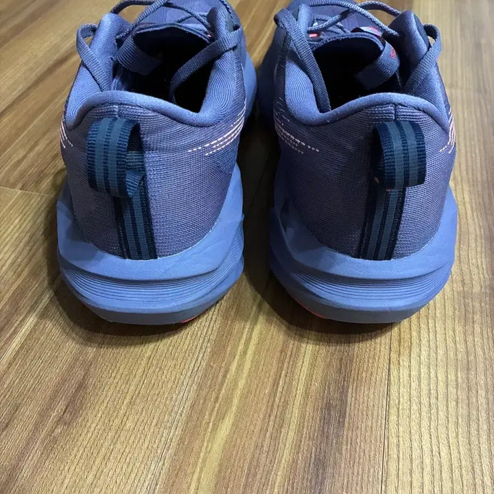 [BUNJANG] Asics NovaBlast 5 Running Shoes 275 / 아식스 노바블라스트5 275 런닝화