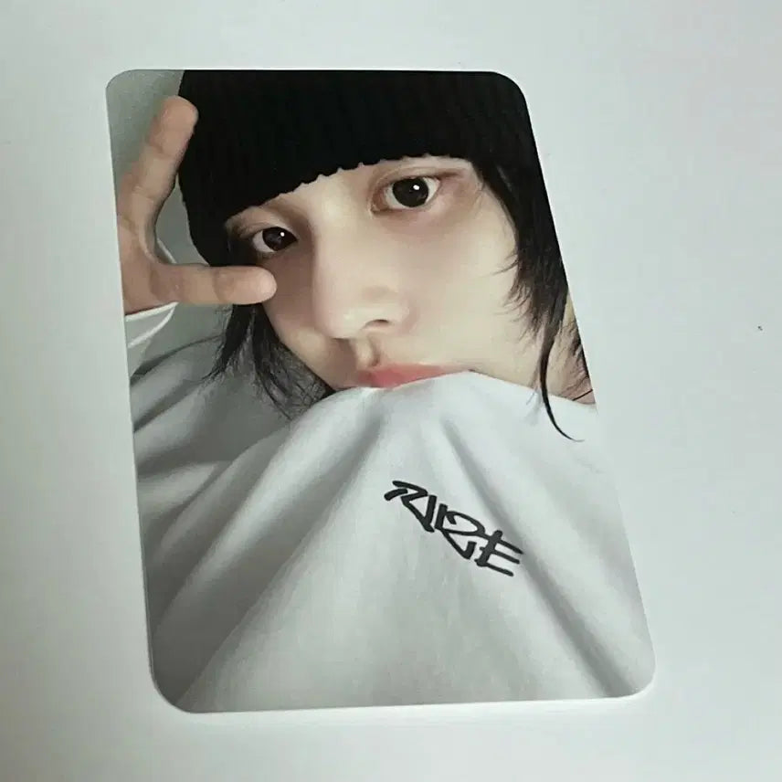 [BUNJANG] RIIZE Wonbin Long Sleeve Photocard / 라이즈 원빈 롱슬리브 포카