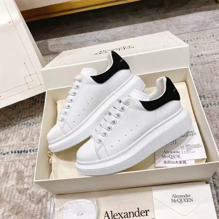 [BUNJANG] Alexander McQueen Oversized Sole Sneakers White/Black Size 37 / 알렉산더맥퀸 오버솔 스니커즈 화이트/블랙 사이즈37