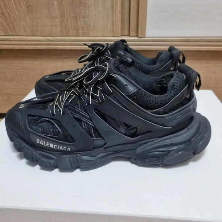 [BUNJANG] Balenciaga Track Black Shoes Size 40 / 발렌시아가 트랙 블랙 40사이즈