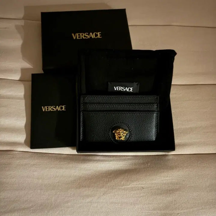 [BUNJANG] Versace La Medusa Card Holder / [정품]베르사체 라 메두사 카드지갑