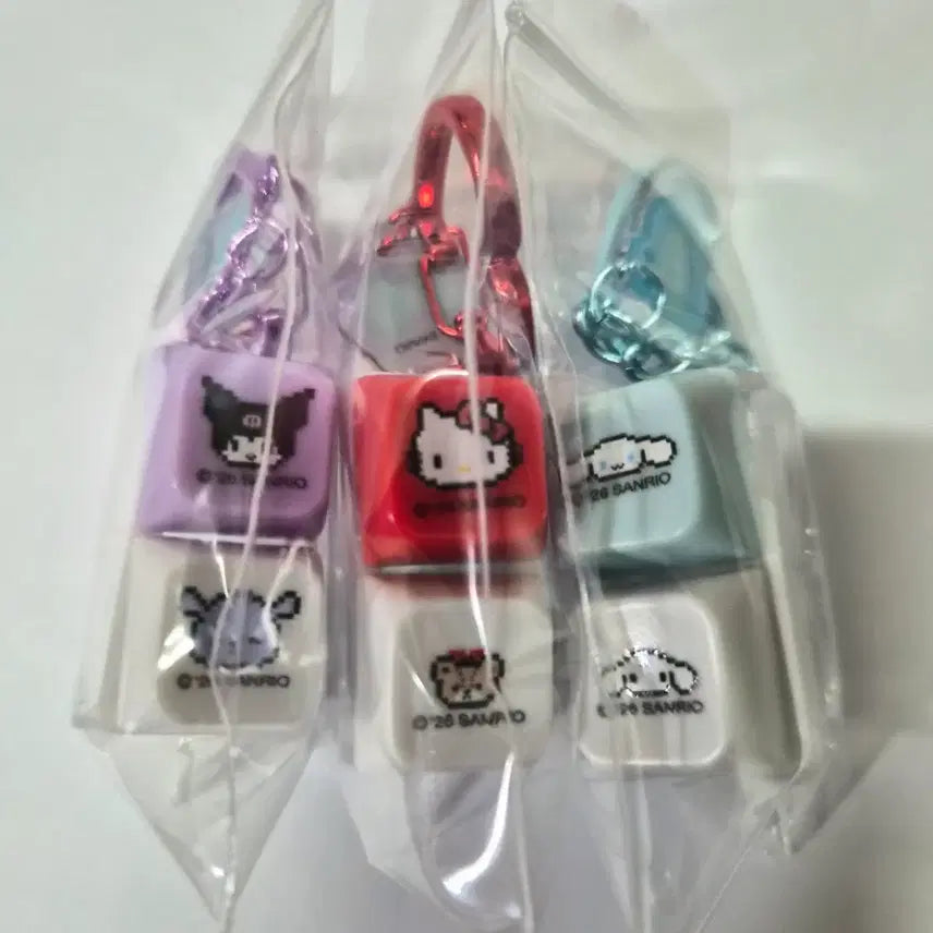 [BUNJANG] Sanrio Character Keycap Keyring Bundle Set / 산리오. 캐릭터 키캡키링 미사용 4개일괄