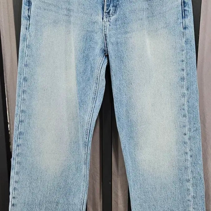 [BUNJANG] Branded 1968 Himalaya Washed Wide Straight Denim Jeans (30-inch) / (남녀공용) 브랜디드 1968 히말라야 연청 와이드스트레이트 30인치
