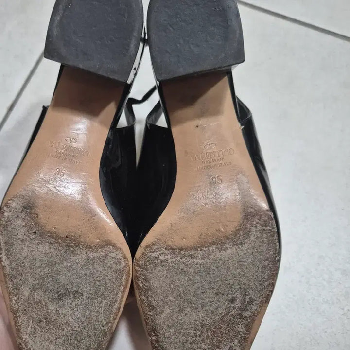 [BUNJANG] Valentino Black Studded Heel Slingback Shoes / 발렌티노 블랙 스터드 힐 슬링백