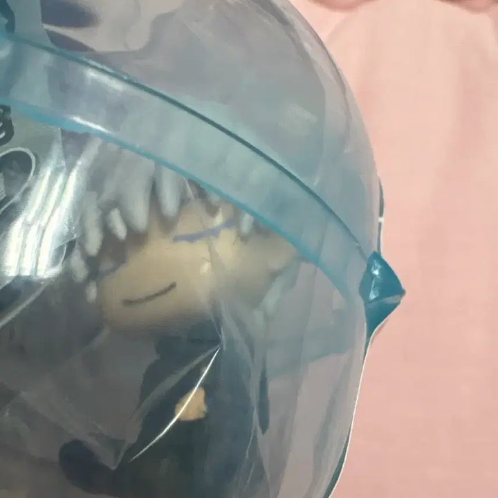 [BUNJANG] Jujutsu Kaisen Gojo Satoru Shoulder Hugger Figure (Sealed) / 주술회전 고죠 어깨쿵 미개봉 새상품