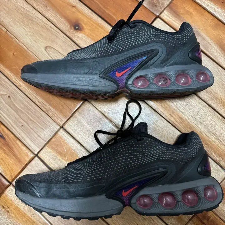 [BUNJANG] Nike Air Max Dn Black Light Crimson Shoes / 나이키 에어맥스 dn