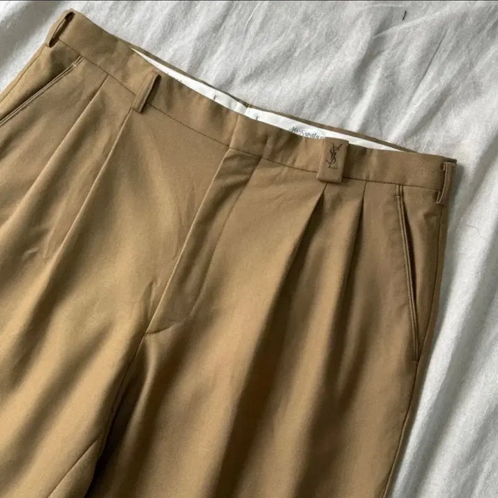 [BUNJANG] Yves Saint Laurent Vintage Embroidered Cabbra Brown Chino Pants / (32) 입생로랑 빈티지 자수 카브라 브라운 치노팬츠