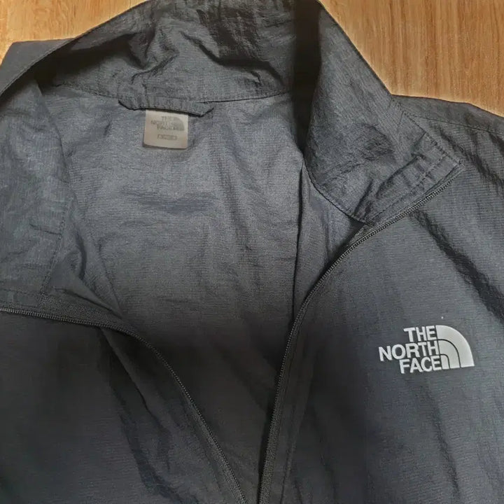 [BUNJANG] The North Face Lightweight Windbreaker Black XL / 노스페이스 경량 바람막이