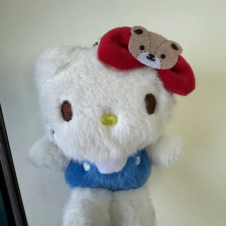[BUNJANG] Sanrio Hello Kitty 30th Anniversary Doll Keychain - Japanese Edition / 헬로키티 인형키링 새거 일본판