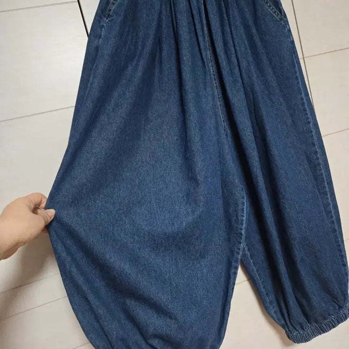 [BUNJANG] Denim Balloon Pants (Oversized Fit) / 데님 벌룬 팬츠 (오버핏)