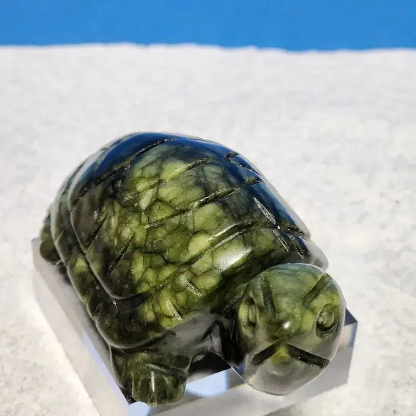 [BUNJANG] Natural Jade Turtle Sculpture with Stand / 천연 옥거북이 조각상(9cm)+받침대