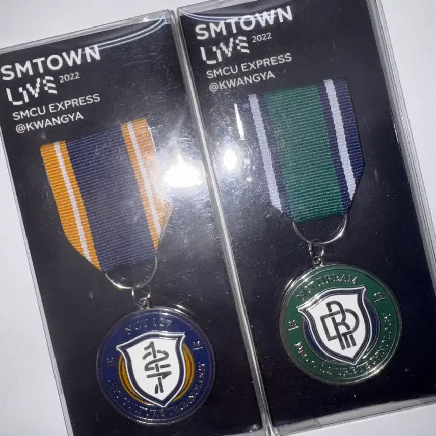 [BUNJANG] NCT 127 NCT DREAM SMTOWN MD Medal Badge / 엔시티 127 엔시티 드림 에스엠타운 엠디 메달 뱃지 양도