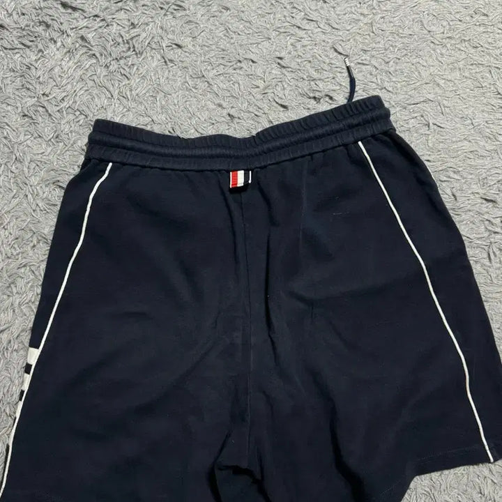 [BUNJANG] Thom Browne Shorts Size 2 / 톰브라운 반바지