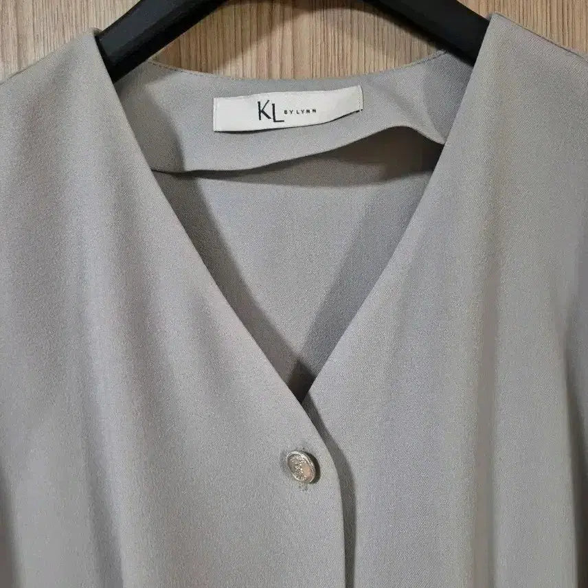 [BUNJANG] KL Byrin Jacket Style Blouse Size 66 / KL바이린 자켓식블라우스66