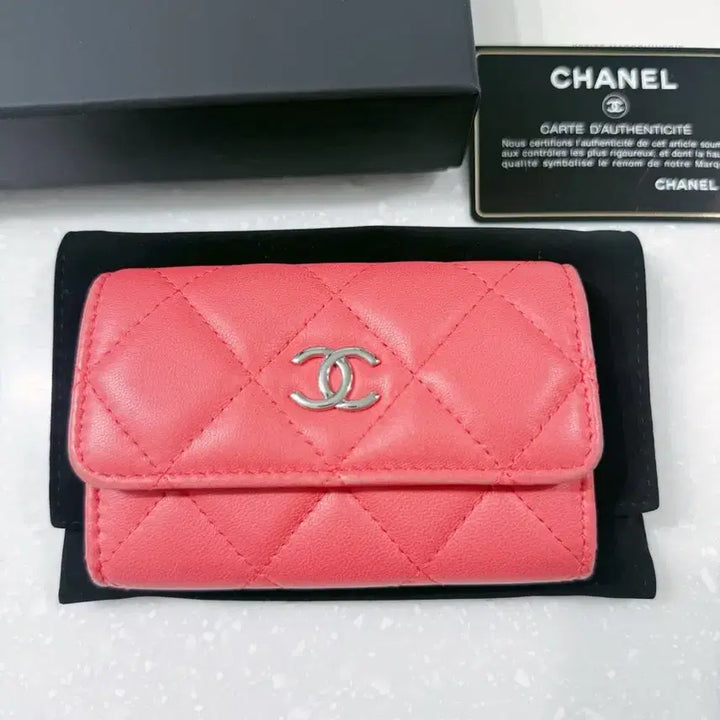 [BUNJANG] Chanel Classic Lambskin Card Holder Coral / 샤넬 클래식 똑딱이 카드지갑(코랄)