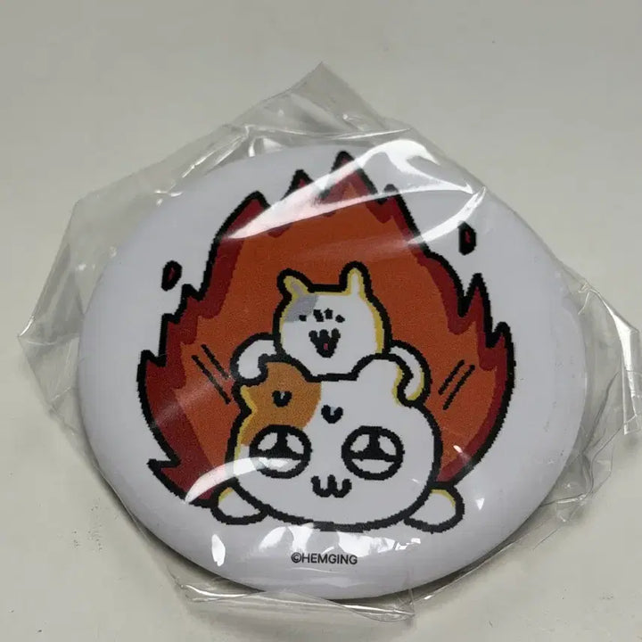 [BUNJANG] Hamging Gacha Random Can Badge Pin Badge / 햄깅이 가챠 랜덤 캔뱃지 핀뱃지