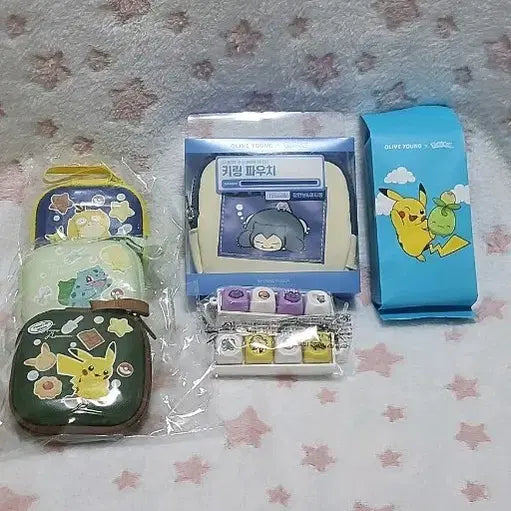 [BUNJANG] Pokemon Pikachu &amp; Ditto Pouch, Keycap, Disposable Camera Bundle (Sealed) / 미개봉)포켓몬 파우치 /피카츄,메타몽키캡,일회용 카메라(일괄)