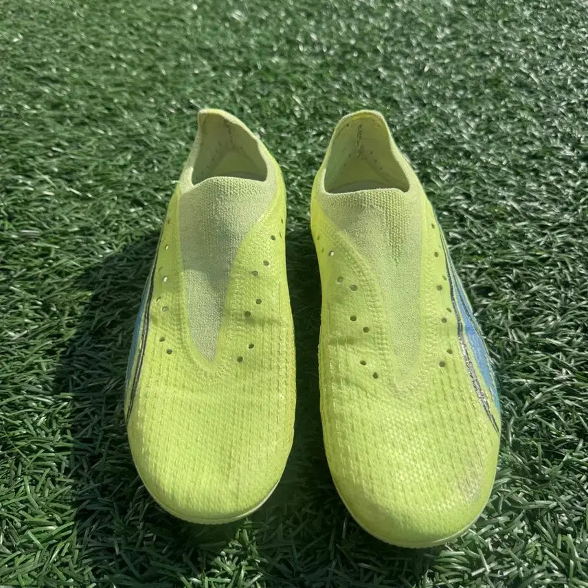 [BUNJANG] Ultra Ultimate MG Football Boots (FG/MG) / 울트라 얼티메이트 mg 피지라이트