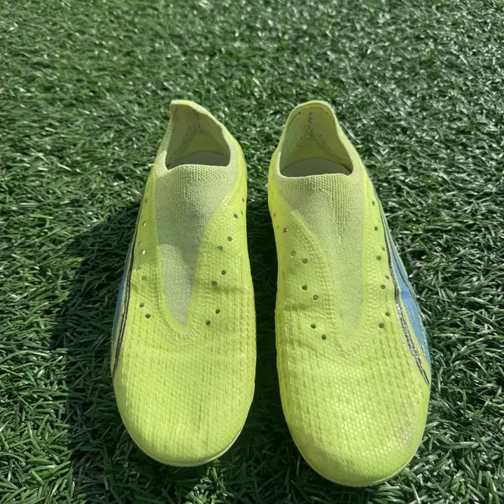 [BUNJANG] Ultra Ultimate MG Football Boots (FG/MG) / 울트라 얼티메이트 mg 피지라이트