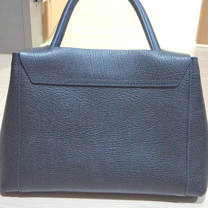 [BUNJANG] Mandarina Duck Viola Tote Bag / 만다리나덕 토트백 VIOLA