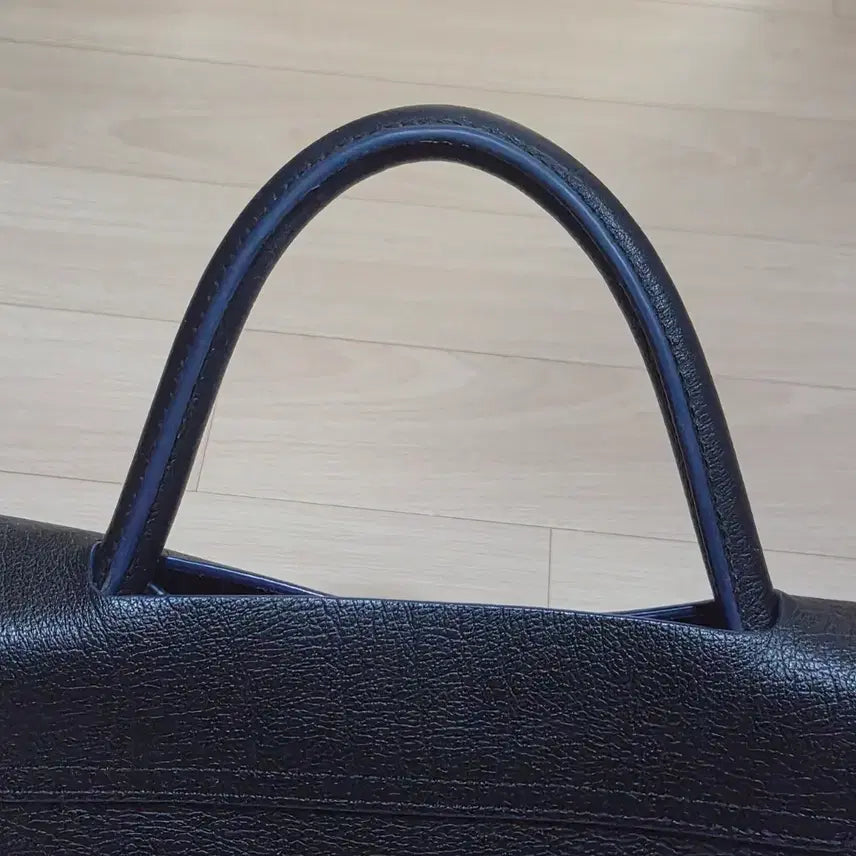 [BUNJANG] Mandarina Duck Viola Tote Bag / 만다리나덕 토트백 VIOLA