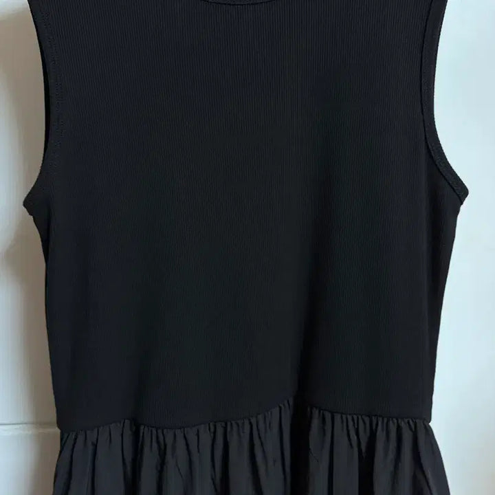 [BUNJANG] Uniqlo Combination Sleeveless Dress Black M / 유니클로 콤비네이션 원피스 블랙 M