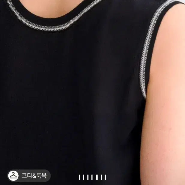 [BUNJANG] TIME by TIMELESS Two-Way Sleeveless Top - Black / 한섬 타임 투웨이 슬리브리스 블랙 새상품