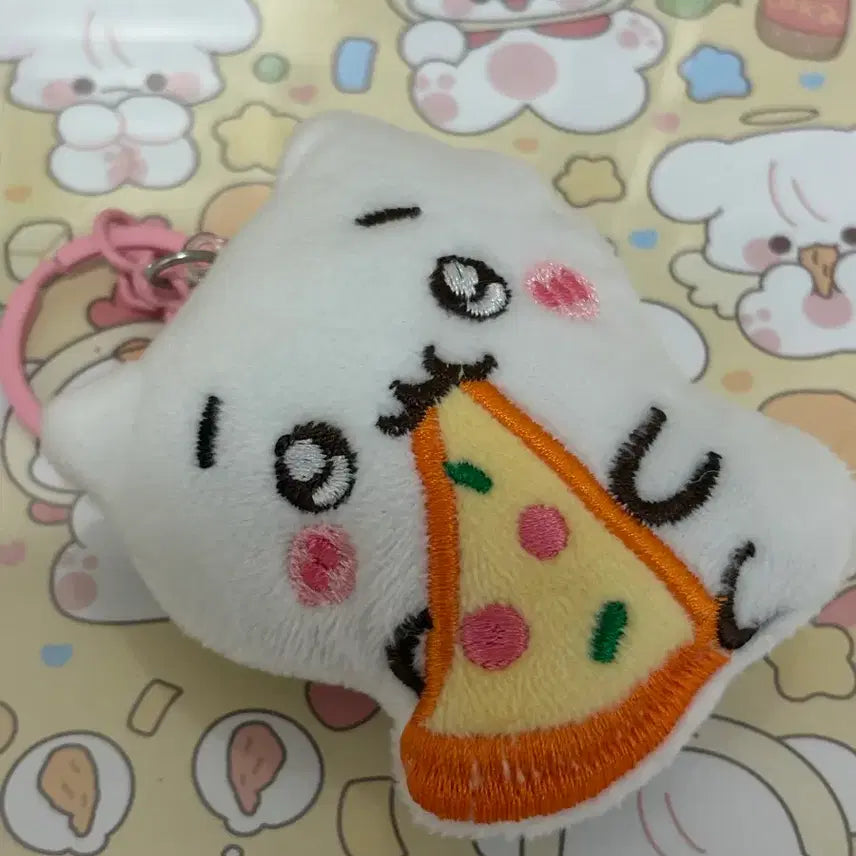 [BUNJANG] Cheeky Cheeky Pizza Eating Cheekawaii Plush Keychain / 먼작귀 _ 피자 치이카와 인형 키링