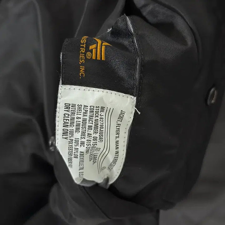 [BUNJANG] Alpha Industries MA-1 Flight Jacket Black Large / 알파인더스트리 마원 블랙 라지 ㅍㅍ