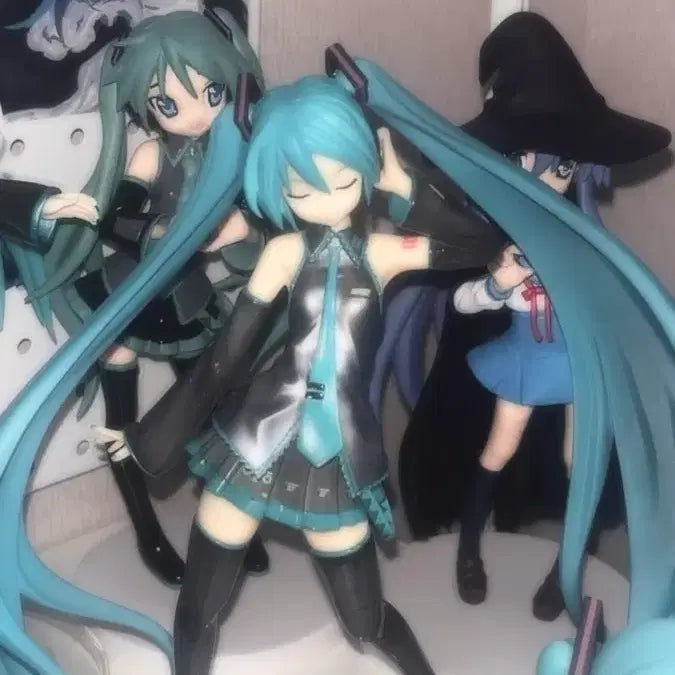 [BUNJANG] Good Smile Company Hatsune Miku 1/8 Scale Figure / 하츠네 미쿠 굿스마일 1/8 스케일 피규어