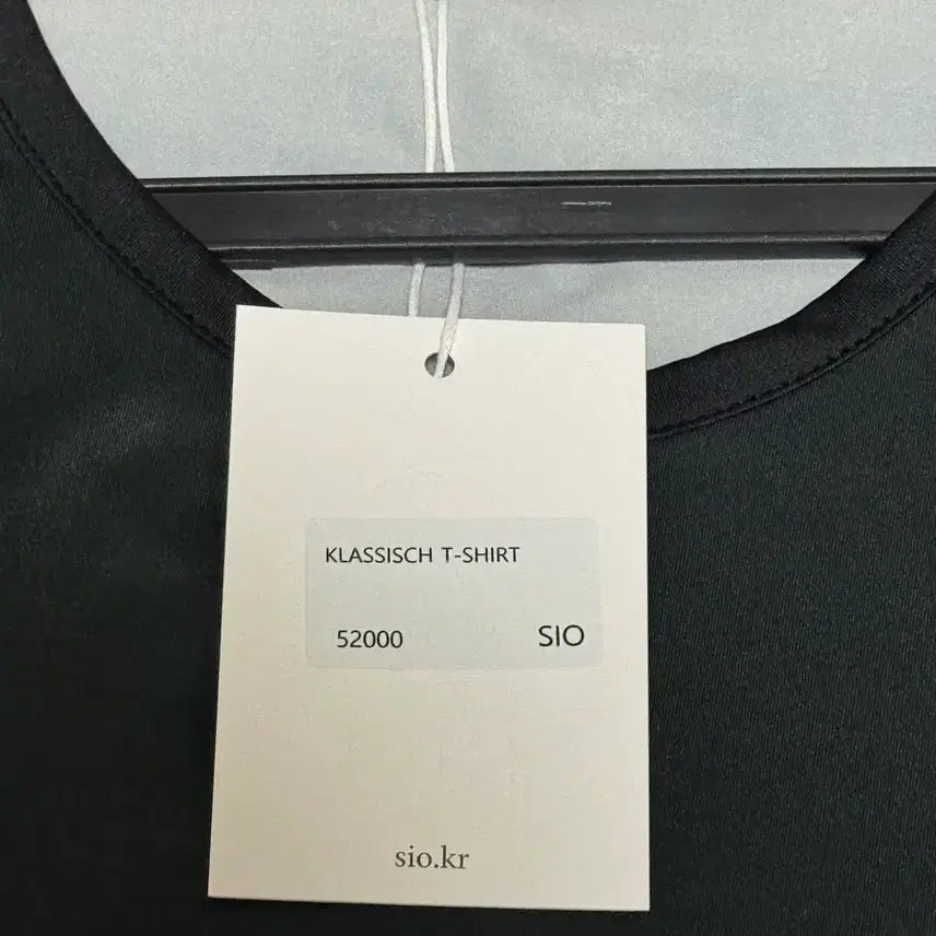 [BUNJANG] Sio Seoul Black Short Sleeve T-Shirt / 시오 서울 sio seoul 반팔 블랙