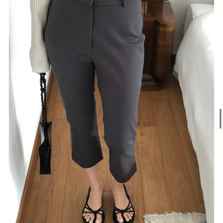 [BUNJANG] Founders Capri Pants Black/Charcoal Size M / 파운더스 카프리 팬츠 블랙 / 차콜 m 사이즈