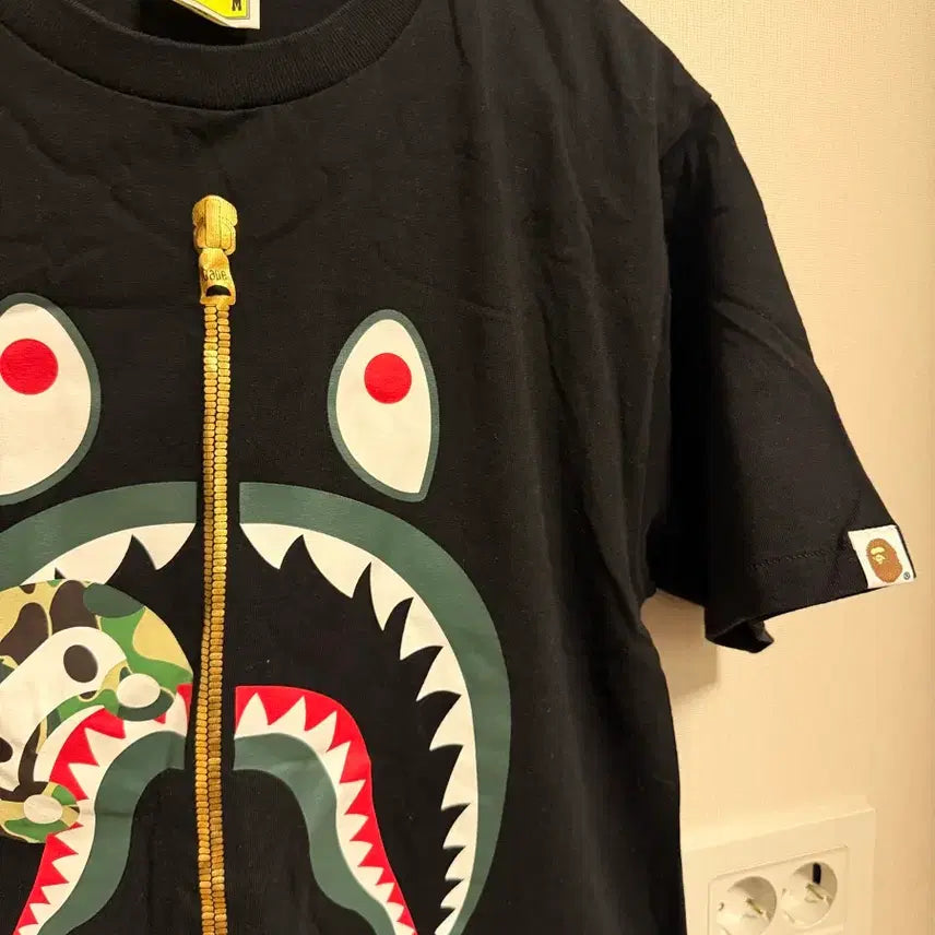 [BUNJANG] BAPE ABC Camo Milo Shark T-Shirt / 베이프 ABC 카모 마일로 샤크 반팔