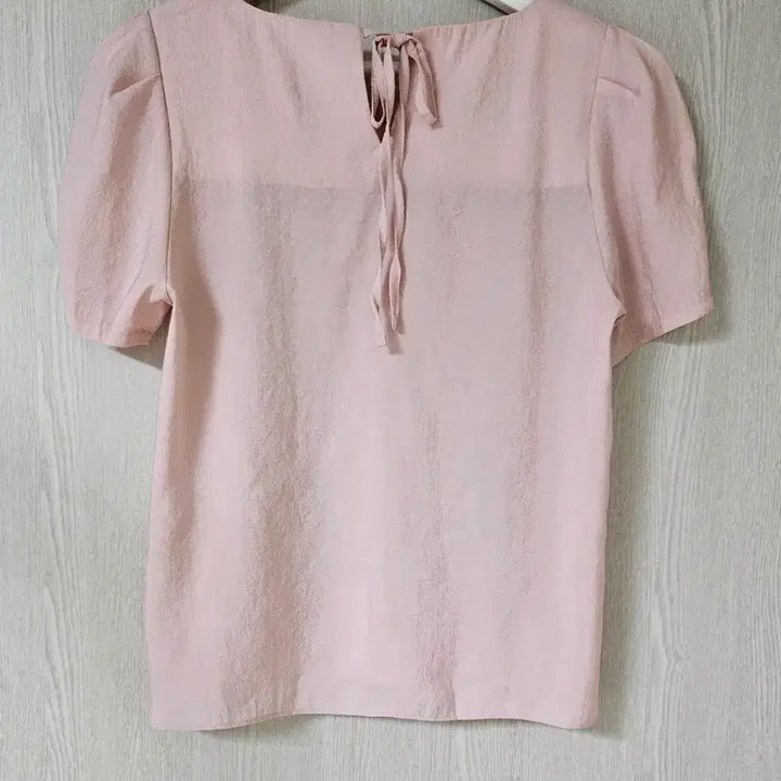 [BUNJANG] Pink Square Neck Puff Sleeve Blouse with Ribbon Detail / 핑크 블라우스