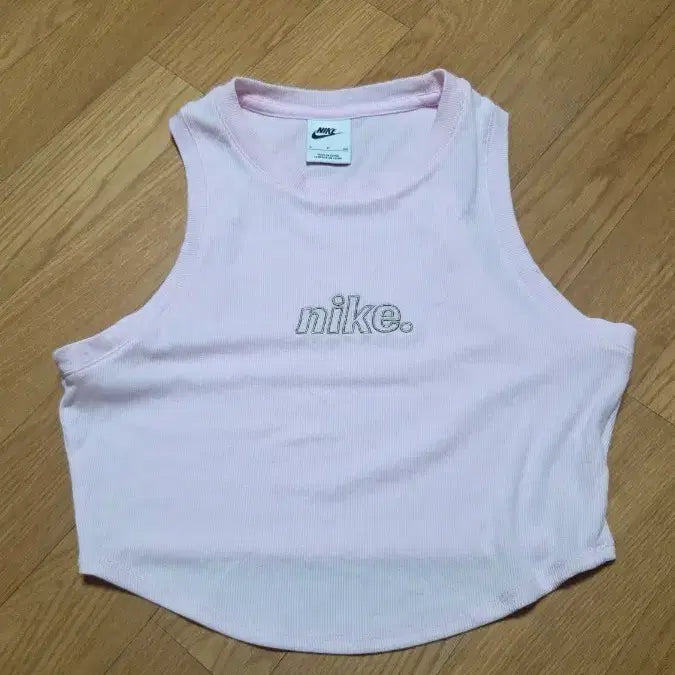 [BUNJANG] Nike Pink Cropped Sleeveless T-Shirt (Size S) / 나이키 핑크 크롭 민소매 티셔츠 S