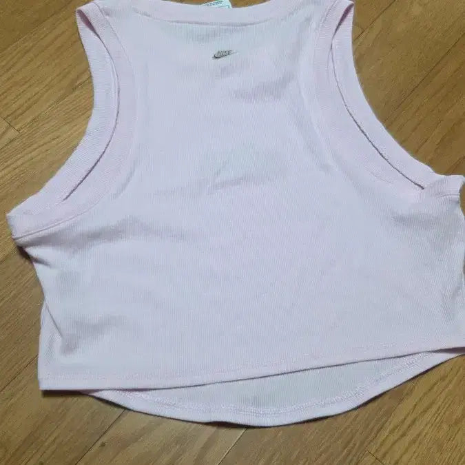 [BUNJANG] Nike Pink Cropped Sleeveless T-Shirt (Size S) / 나이키 핑크 크롭 민소매 티셔츠 S
