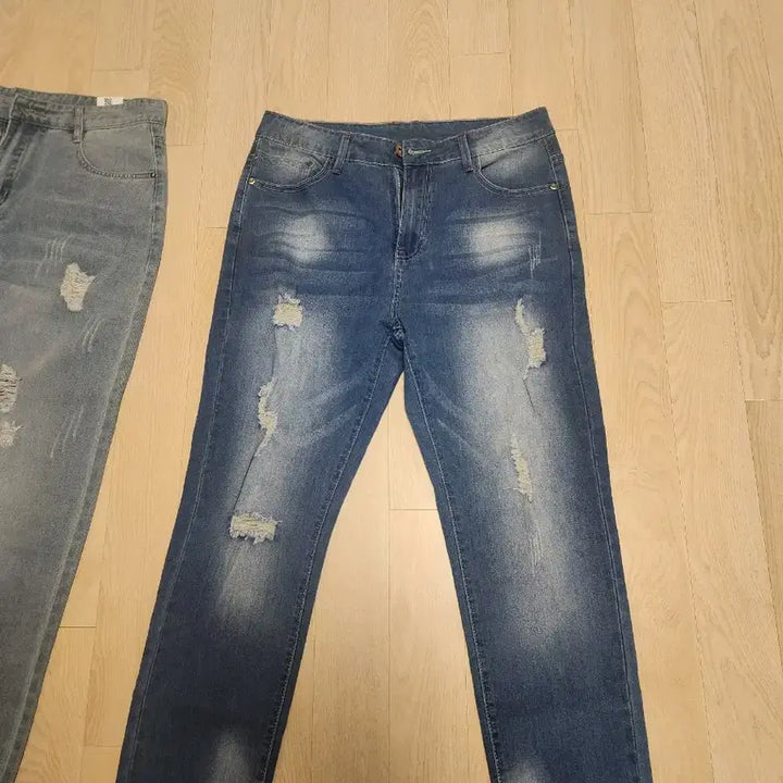 [BUNJANG] Distressed Denim Baggy Jeans / 찢청 데님 청바지 34