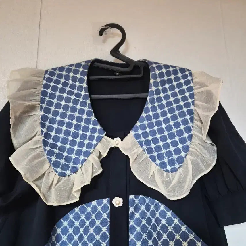 [BUNJANG] Frill Collar Pattern Short Sleeve Midi Dress / 프릴 카라 패턴 반팔 원피스
