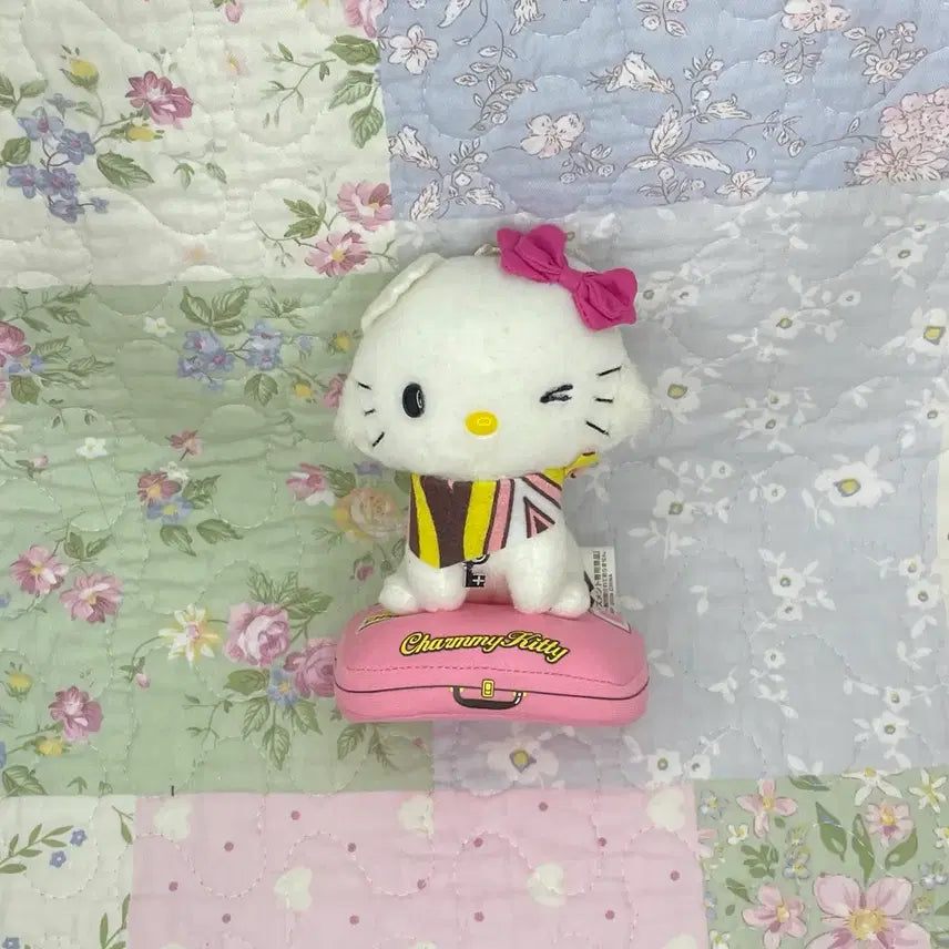 [BUNJANG] Charmmy Kitty Vintage Cushion Doll / 고전키티인형 빈티지 챠미키티 허니큐트 방석