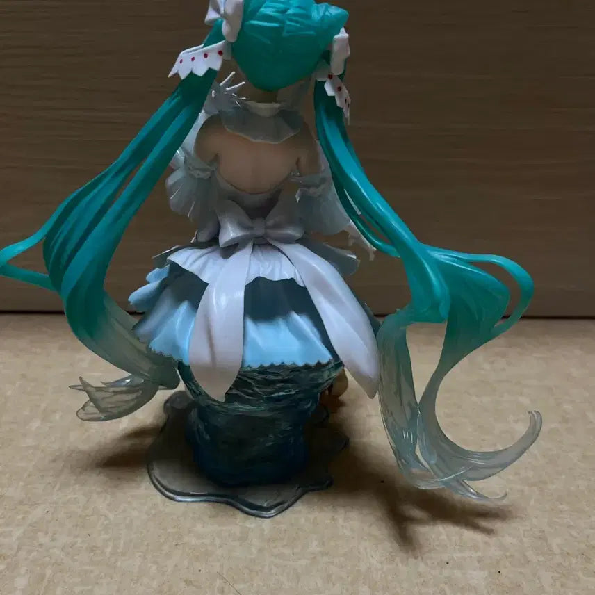 [BUNJANG] Hatsune Miku 2-Figure Bundle Set (Box Included) / 미쿠 피규어 2개일괄 (박스O)