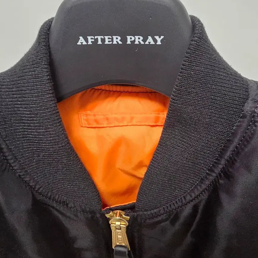 [BUNJANG] Alpha Industries MA-1 Regular Fit Bomber Jacket Black / 알파인더스트리 레귤러핏 ma-1 M 블랙