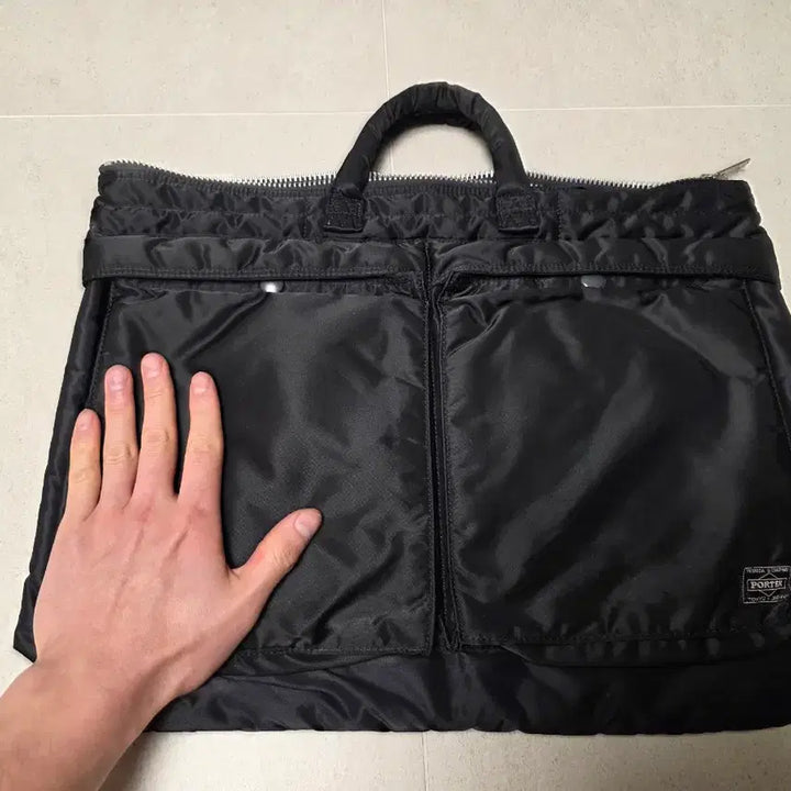 [BUNJANG] Porter Tanker Short Helmet Bag Large / 포터 탱커 숏 헬멧백 라지