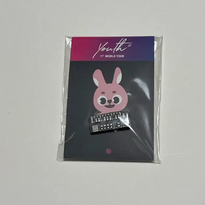 [BUNJANG] DAY6 Young K Badge / 데이식스 YOUTH MD (원필 뱃지)