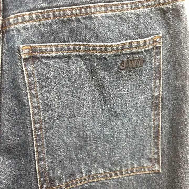 [BUNJANG] Uniqlo JW Anderson Wide Denim Pants (30 inch) / 공용 30인치)유니클로 JW앤더슨 와이드 데님팬츠(춘추용)