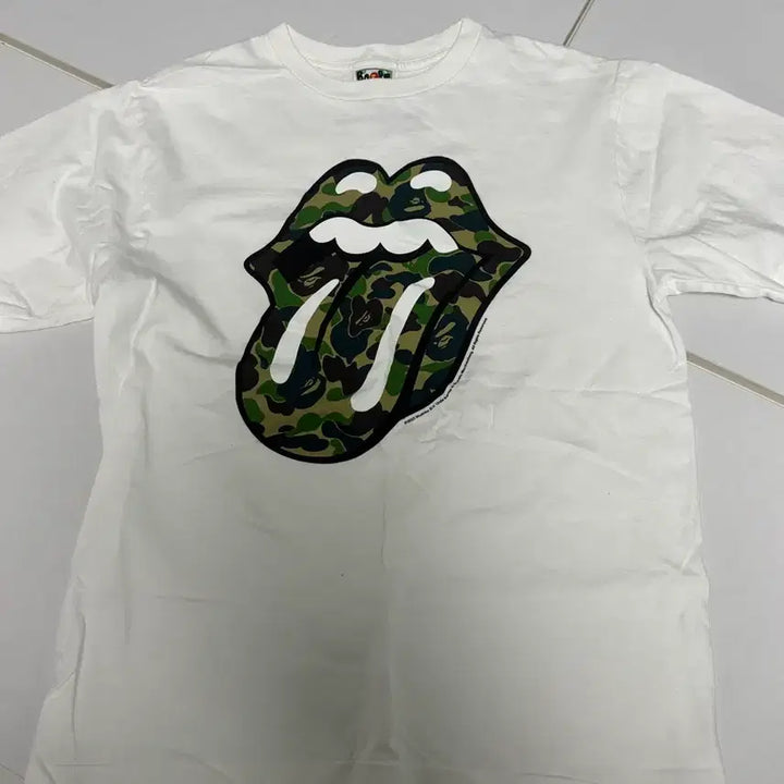 [BUNJANG] BAPE x The Rolling Stones Short Sleeve T-Shirt White M / [m/원가] 베이프 x 더 롤링 스톤즈 반팔 화이트