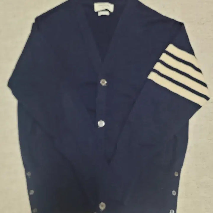 [BUNJANG] Thom Browne Navy Cashmere Cardigan Size 5 / (새상품급)톰브라운 캐시미어 가디건5사이즈 팝니다