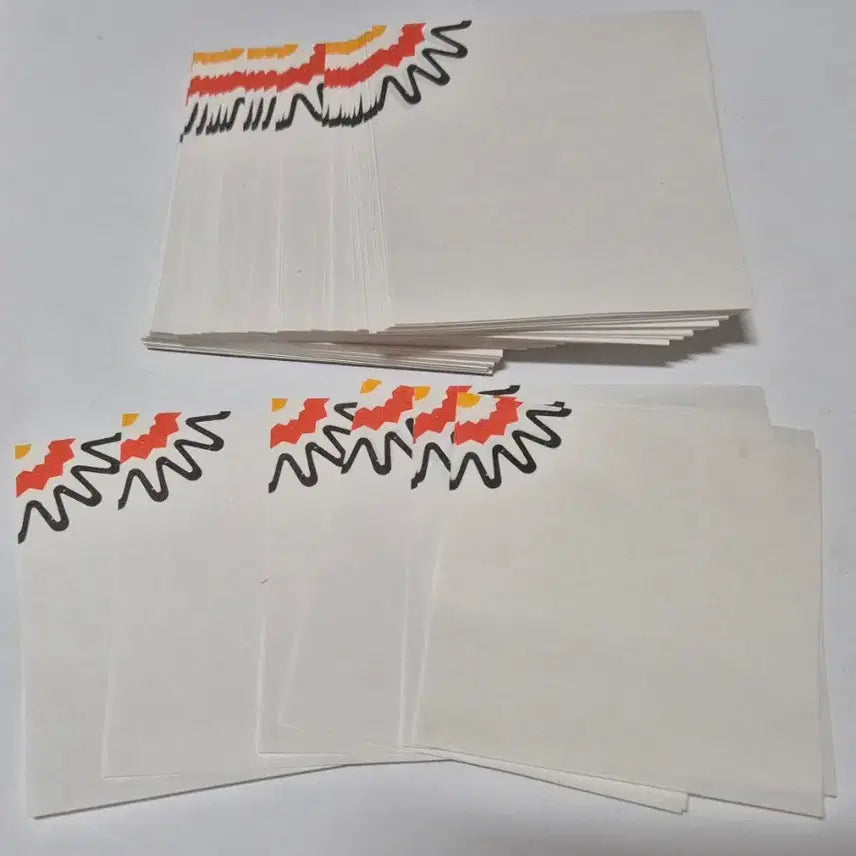 [BUNJANG] 1992 Vintage Red and White Crane Origami Paper Set / 고전 92년 홍백학 접기